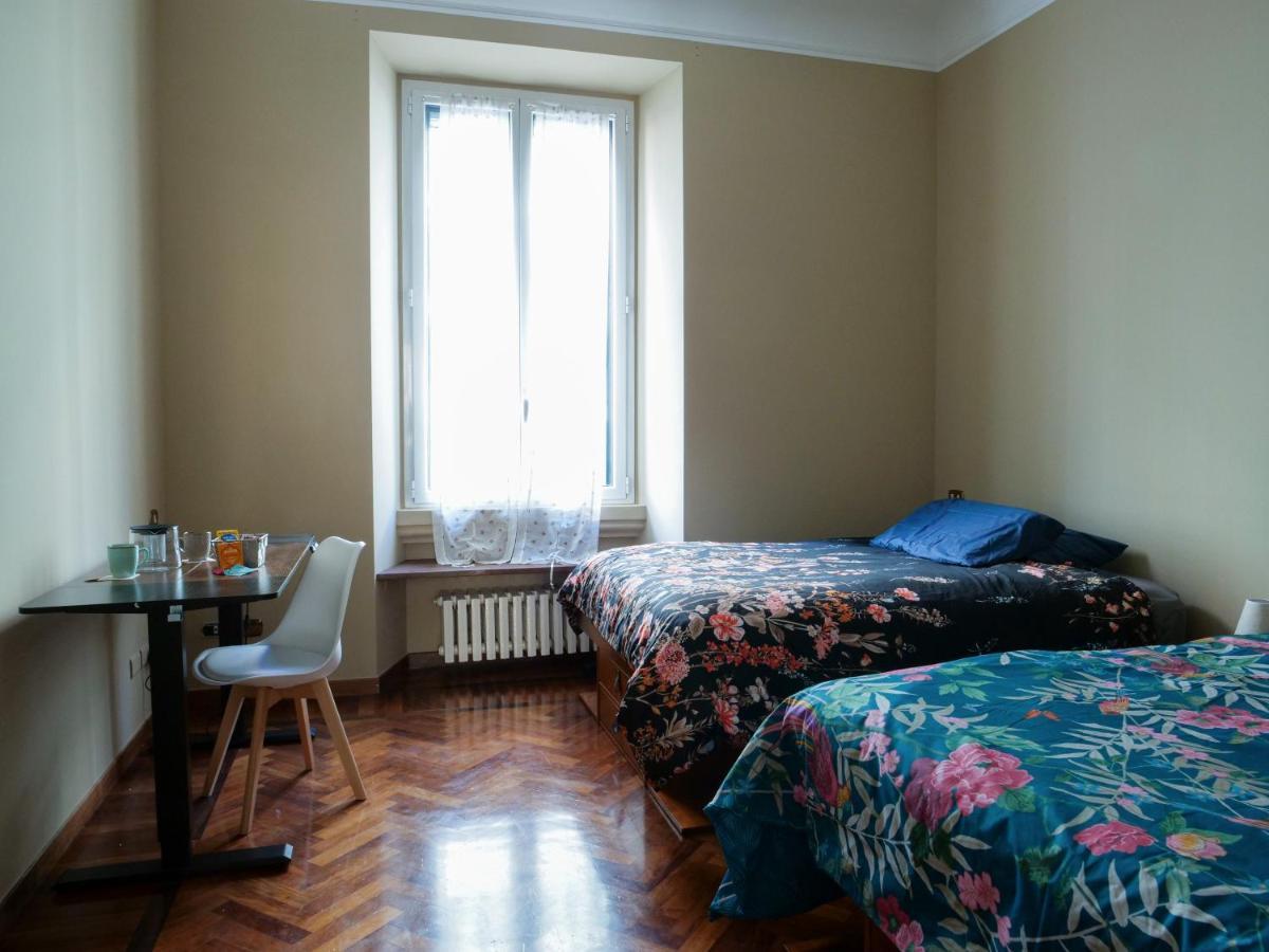 Wonderful Downtown Apartment-Hd Netflix, King-Size Bed, Two Minutes' Walk From Metro ميلان المظهر الخارجي الصورة